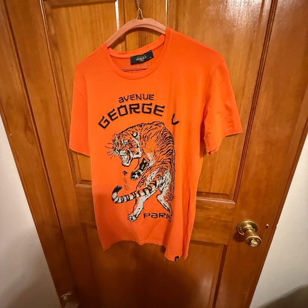 Orange Avenue George V Paris T-Shirt